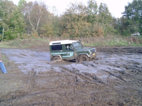 High performance luxury coupe? Land Rover Defender 90 Stationwagon County, 1987 200 Tdi. I'm riding in the .