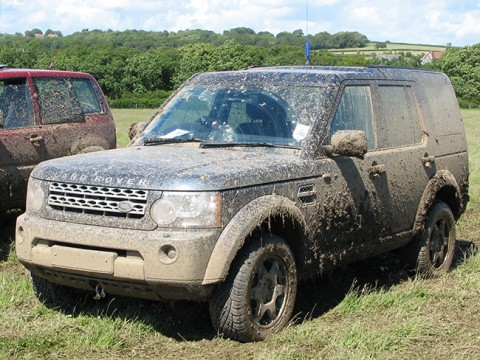 Land Rover Discovery - 4x4 Response Network