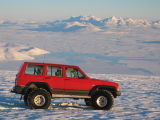 Off road 4x4 Wallpaper - Jeep Cherokee With A View