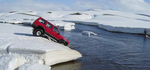 Einar preparing to cross a river