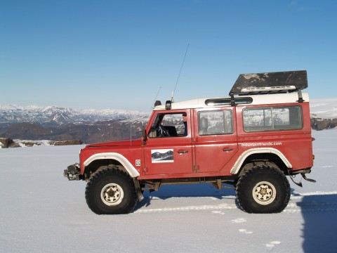 Eyjafjallajokull - Land Rover