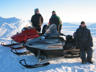 Snowmobiles at Skjaldbreidur