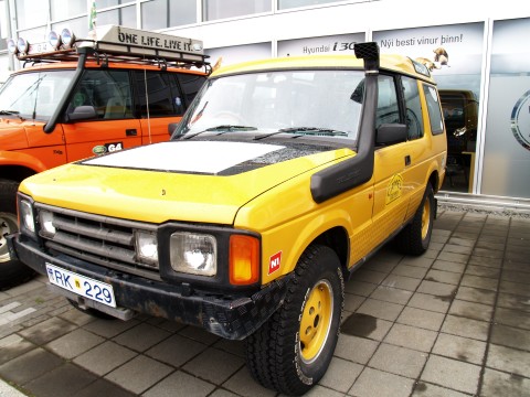 Land Rover Discovery - Camel Trohy