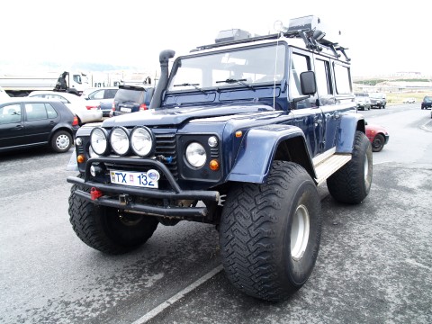 Land Rover Defender on 44 inch tires