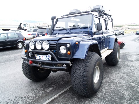 Land Rover Defender on 44 inch tires. 44 inch modified monster Defender.