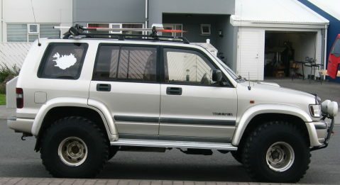 A popular truck for modifications in Iceland is the Isuzu Trooper.