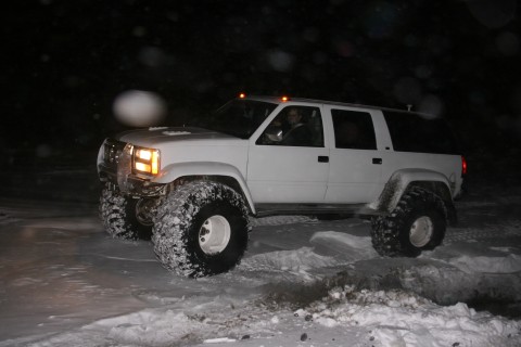 BIG Suburban - 49 Inch Tires and Atlas Gears