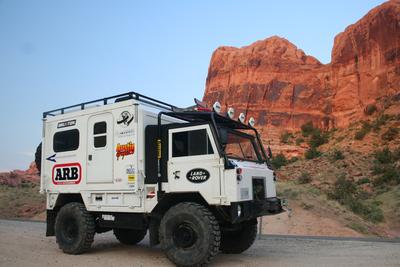 Land Rover 101 FC