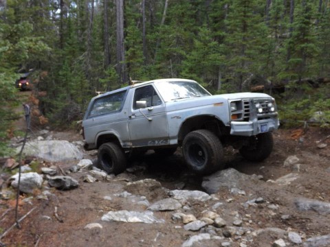 1982 Ford bronco lifted #2