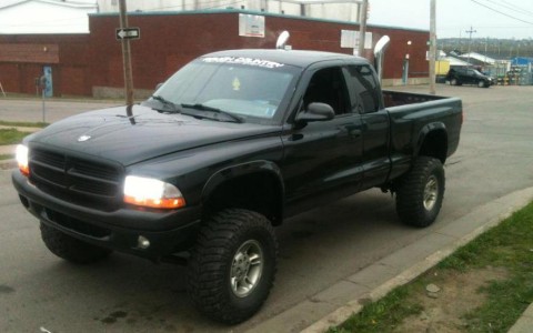 2000 Dodge Dakota V 8