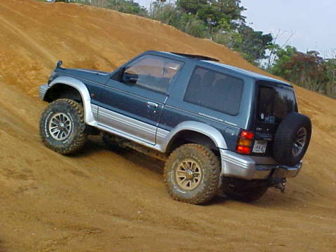 1993 Mitsubishi Pajero