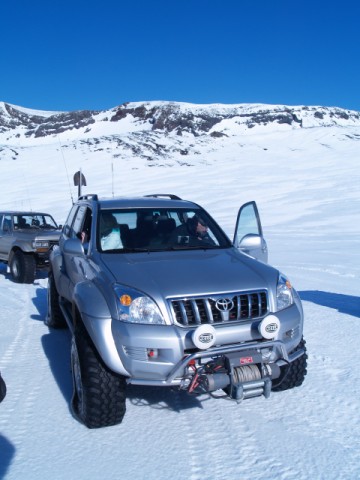 4 Wheeling on the Land Cruiser