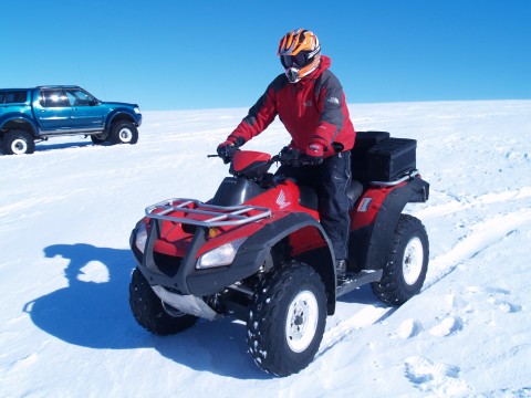 4 Wheeling the ATV