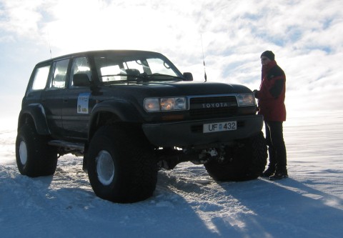 SigurjÃ³n and his Land Cruiser 80