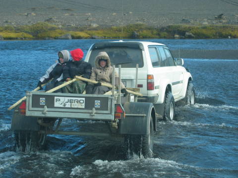 Crossing Hnífá river