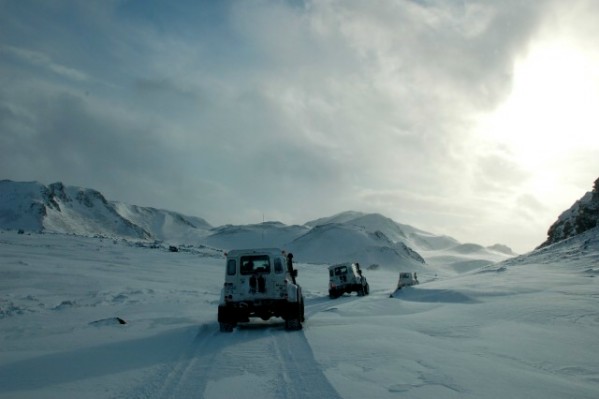 Land Rover ISAK Calendar - Catching amazing offroading moments!