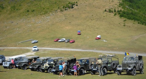 Bison in the Carpathians tour - Retro off road show-off