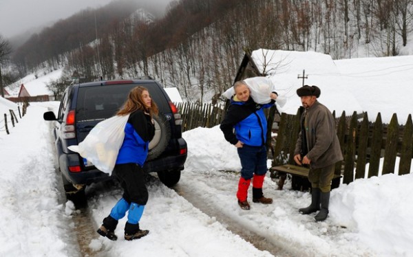 Humanitarian Action - Off Road Adventure Romania Christmas 2012