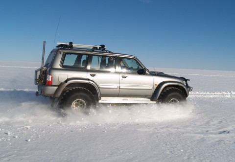 Myrdalsjokull - Nissan Patrol