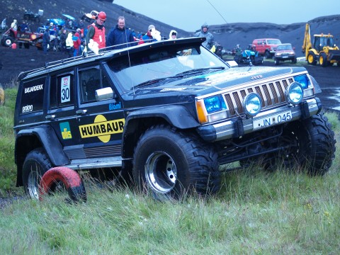 Formula Off Road - Jeep Cherokee 1988