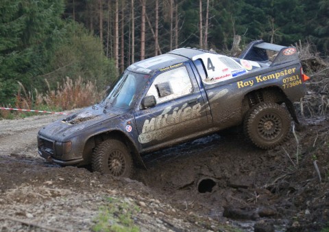 Chipping Norton's Ray and Yvonne Kempster won the Hillrally 2006 in their Milner Protruck. 