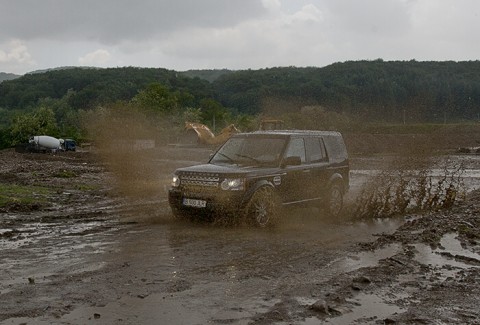 Land Rover Discovery 4