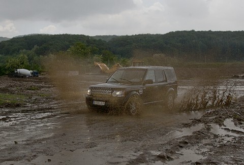 Land Rover Discovery 4