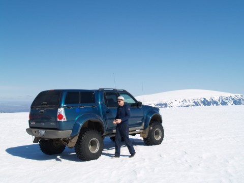 Offroad Eiríksjökull - view from Langjokull