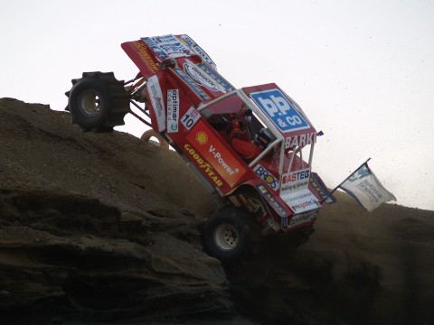 Sigurður Þ. Jónsson driving the Troll.