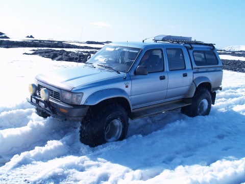 OffRoading Three Ice-Caps