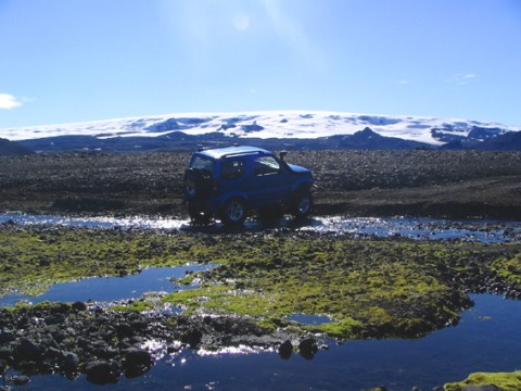 Going into Vonarskarð