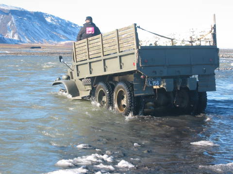 Old Army Trucks - Markarflj�t