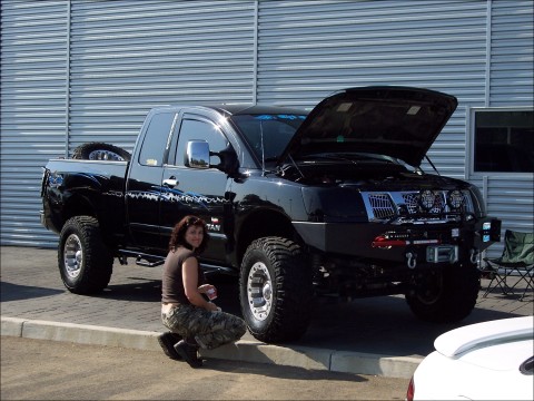 2005 Nissan Titan KC SE 4x4 Galaxy Black